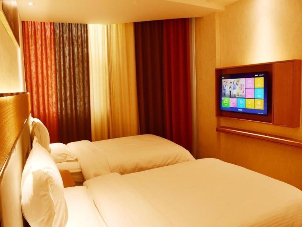 Greentree Inn Geermu Walking Street Business Hotel Golmud Zewnętrze zdjęcie