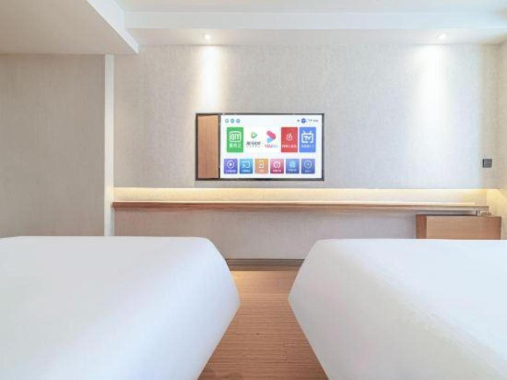 Greentree Inn Geermu Walking Street Business Hotel Golmud Zewnętrze zdjęcie