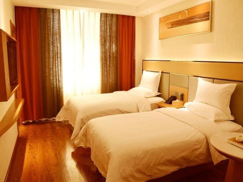 Greentree Inn Geermu Walking Street Business Hotel Golmud Zewnętrze zdjęcie
