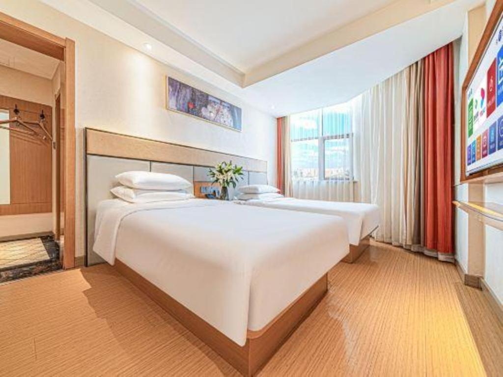 Greentree Inn Geermu Walking Street Business Hotel Golmud Zewnętrze zdjęcie