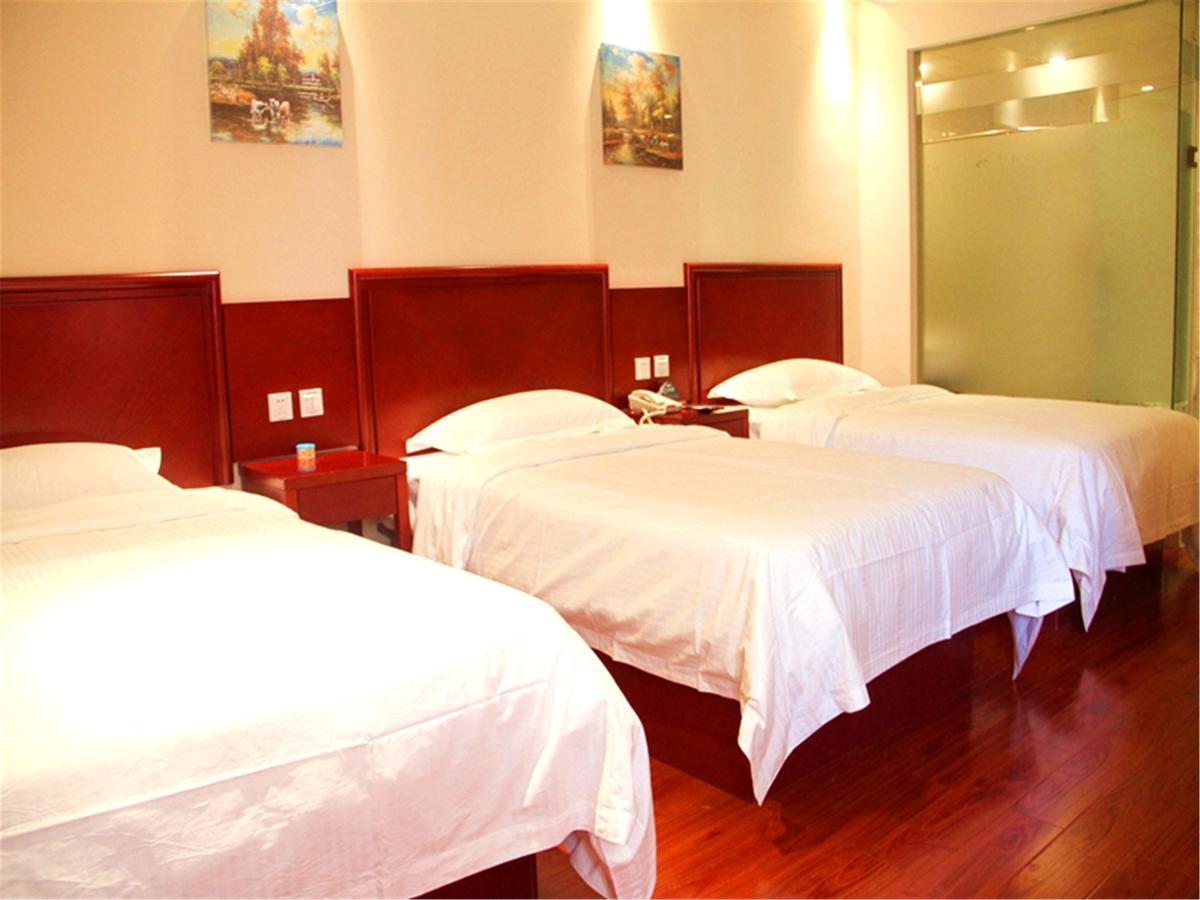 Greentree Inn Geermu Walking Street Business Hotel Golmud Zewnętrze zdjęcie